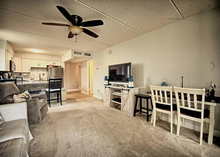 Apartment ☀️ Enjoy The Beachlife!! —>2bed & 2bath ☀️ *