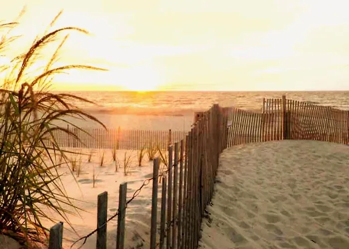 Apartment ☀️ Enjoy The Beachlife!! —>2bed & 2bath ☀️
